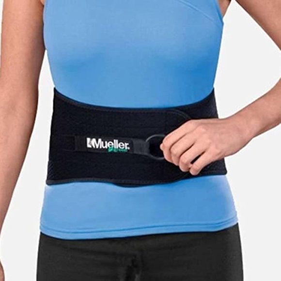 Mueller Adjustable Back and Abdominal Support, Black Unisex One Size  32-51 Inch - Picture 1 of 7